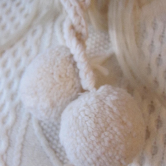 KATE SPADE SUNGLASSES WOOL POM POM TOQUE HAT - Picture 3 of 8